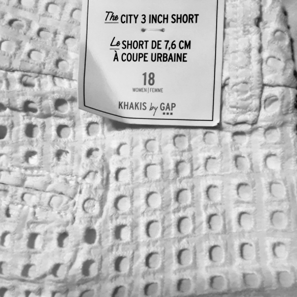 Gap Shorts Size 18 City 3 Inch Eyelet New with Tag - Picture 13 of 13